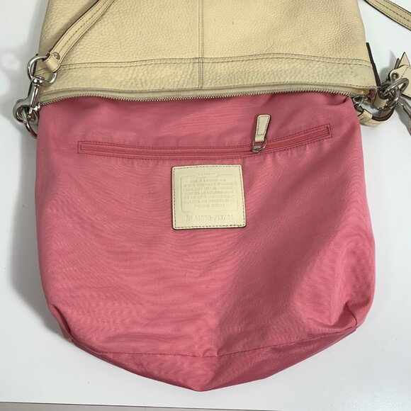 Coach Soho Pleated Pale Yellow Leather Hobo Shoulder Crossbody Bag F13764 w/ Tag - Picture 12 of 12